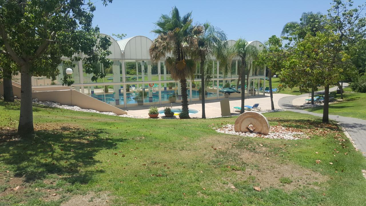 Neot Golf Caesarea Garden Apartment Eksteriør bilde